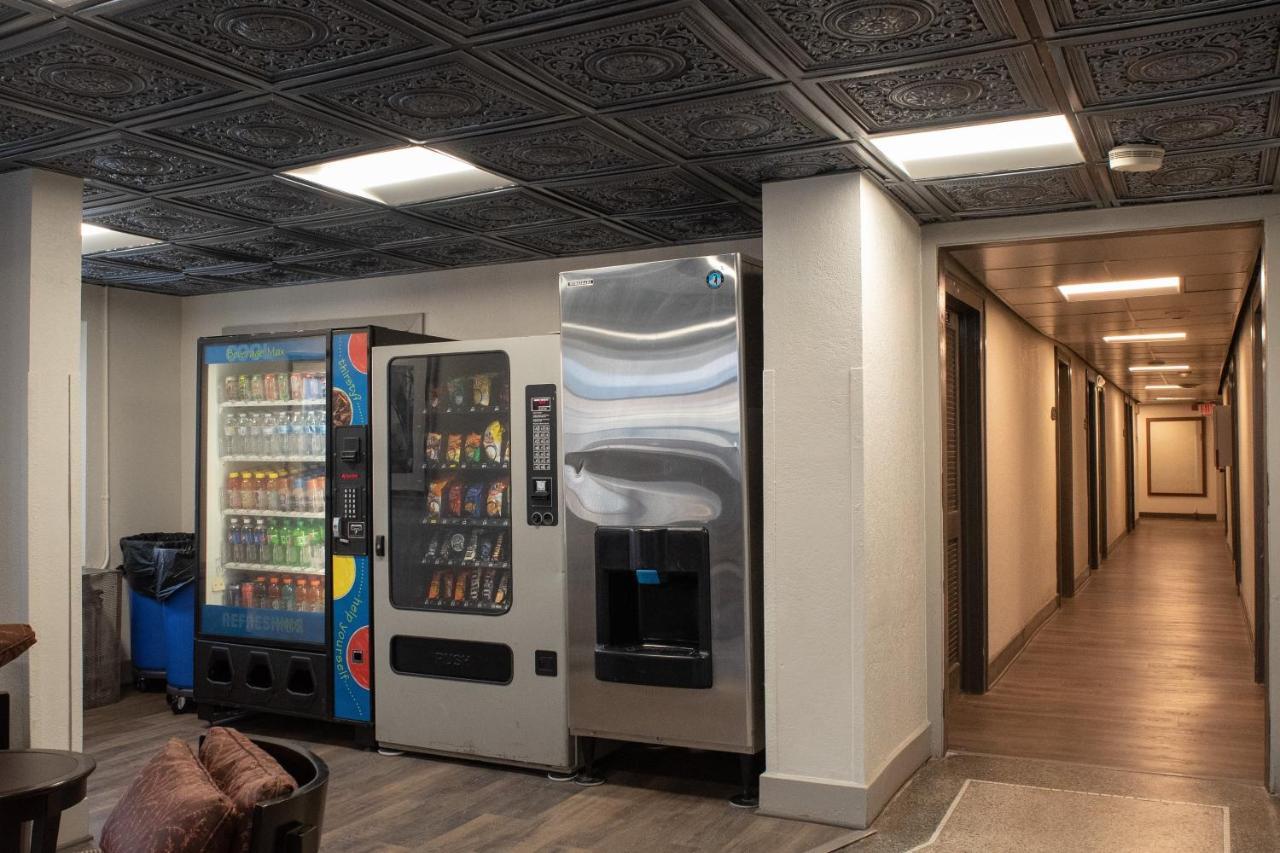 Hotel Chataura Dearborn Dış mekan fotoğraf
